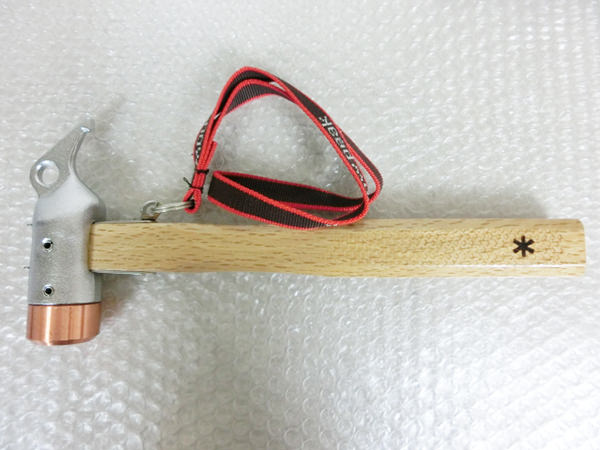 スノーピークの2013雪峰祭限定品、FES-113 ペグハンマーPro.C クローム  