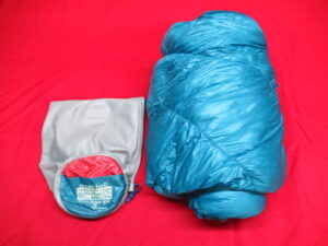 mont-bell モンベル シームレス ダウンハガー800 Women’s #3Women アウトドア キャンプ用品 マミー型シュラフ 登山